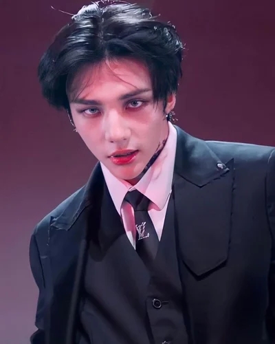 Hwang Hyunjin